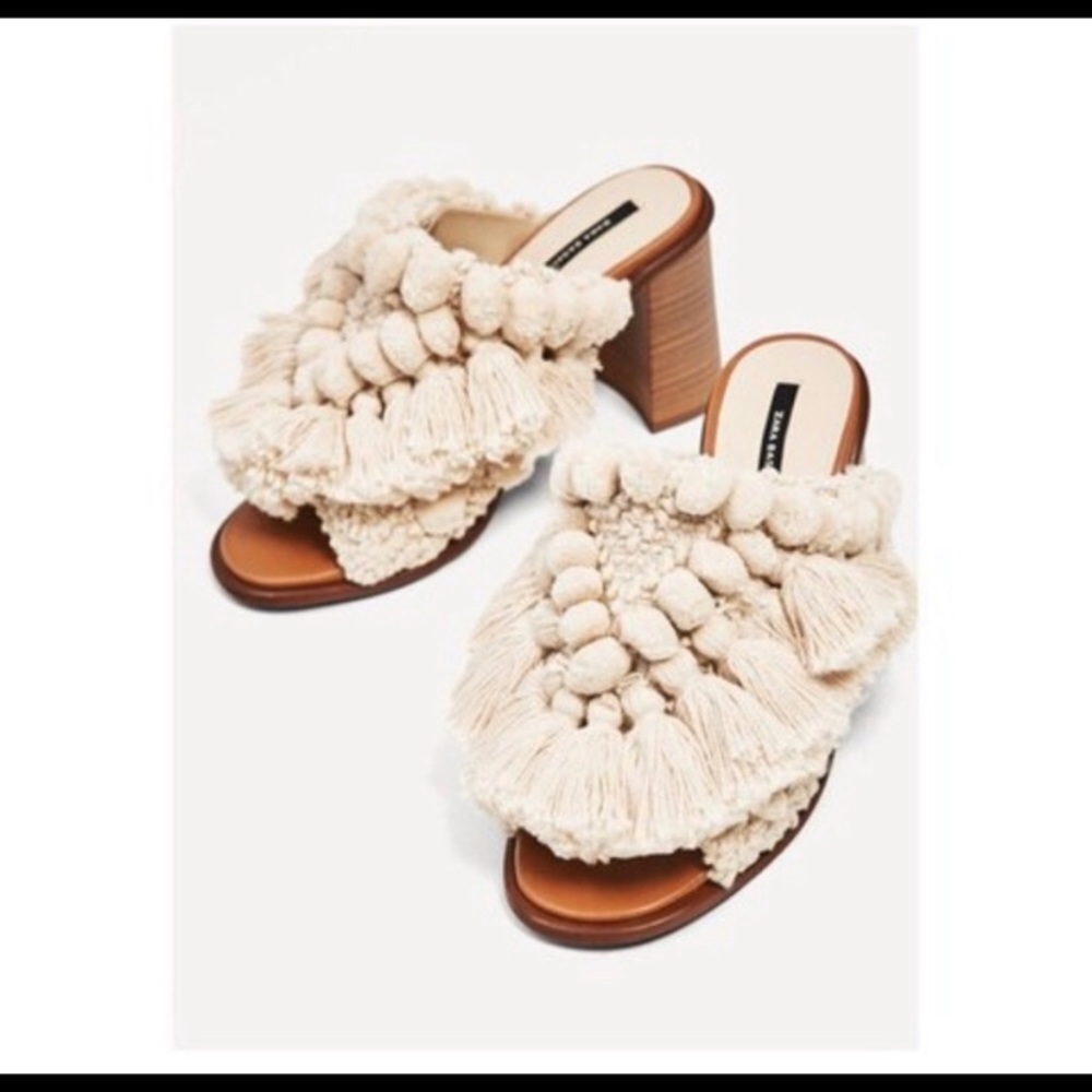 Zara cream pom pom mule eu38 fits like a 7/7.5